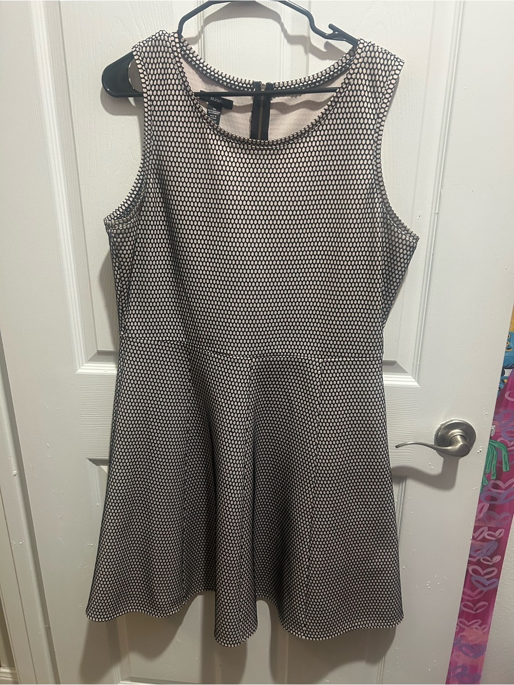 Alfani Women’s XL Black & Nude Honeycomb Mesh Sleeveless A-Line Dress